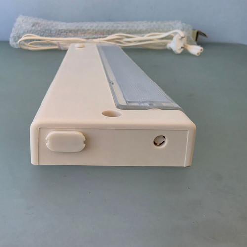 Under-Cabinet Fluorescent Light TUF-2808E 8W New