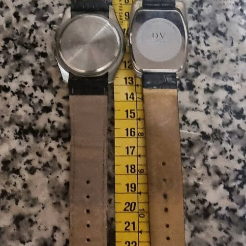 Women's watches used, white and multicolor