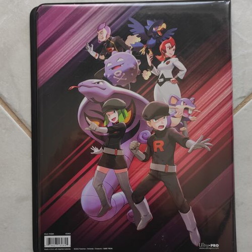 Pokémon Binder Destined Rivals with 252 Card Capacity like new