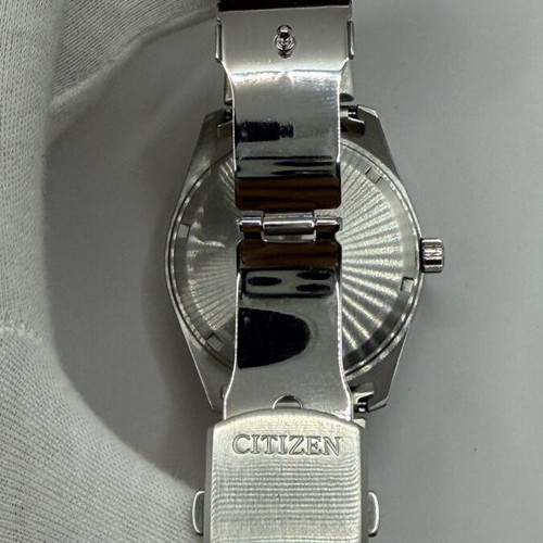 Citizen Eco-Drive AW1760-81Z men's watch, yellow dial, stainless steel