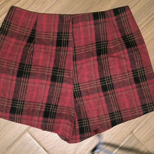 Shein skirt shorts new, black and red, size XL