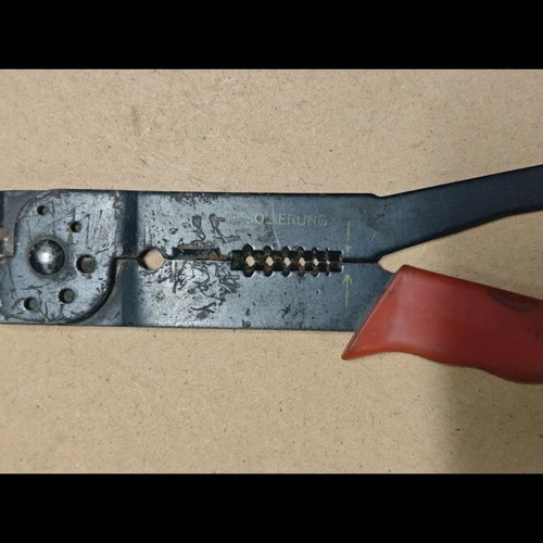 Cable stripper used