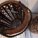 Σετ ξύλινα φανάρια καινούργια, δύο ψηλά με ποτήρια για κεριά