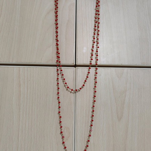 Double necklace with red beads like new