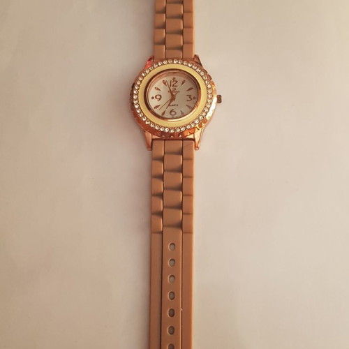Women's watch new, color dusty apple