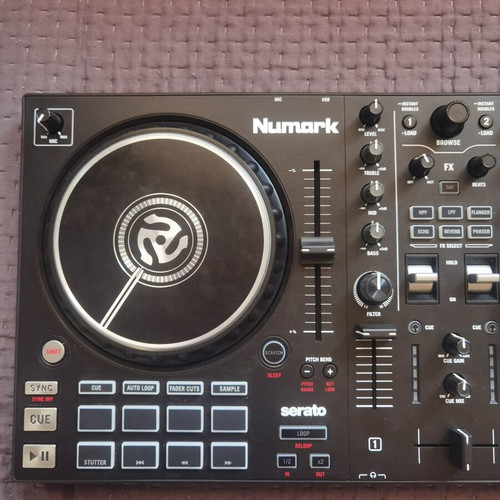 Numark Mixtrack Pro FX DJ controller like new