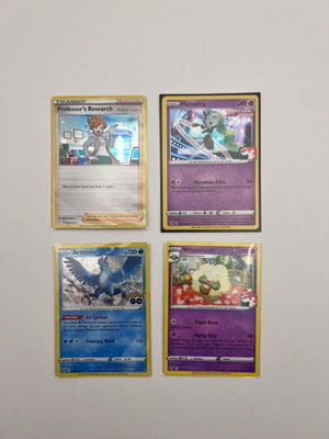 Pokémon TCG Card Set Σαν Καινούργιο, Πακέτο 4 Κάρτες Με Sleeves