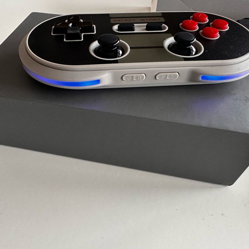 8Bitdo NES30 Pro controller like new