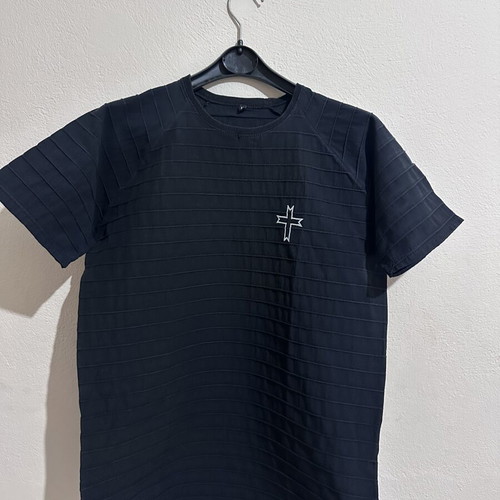 Crossover short-sleeve T-shirt like new, black, size M