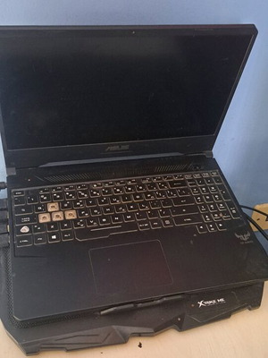 Asus TUF Gaming FX505DT употребяван лаптоп с Ryzen 5 и GTX 1650