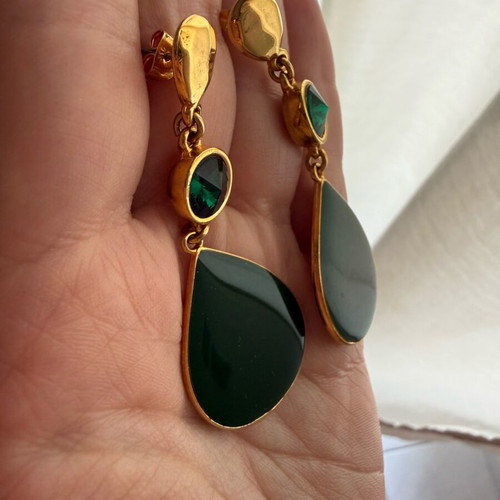 Vintage gold stainless steel earrings like new in cypress color