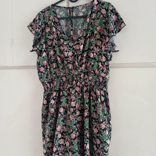 Floral playsuit small, like new, multicolor