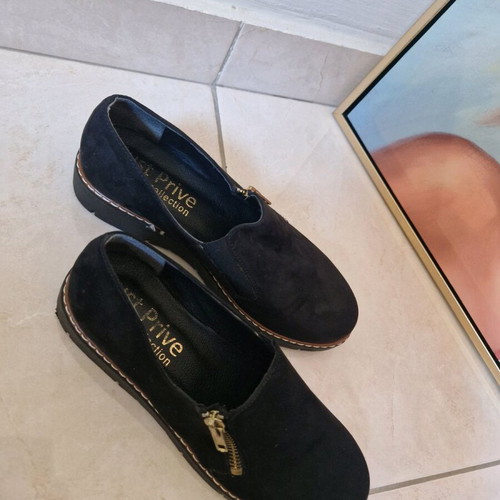 Black suede loafers Just Prive size 36 like new