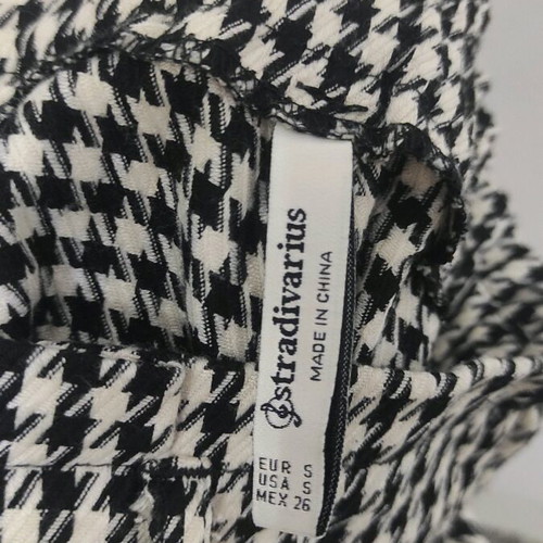 Stradivarius pants like new, black and white, size S