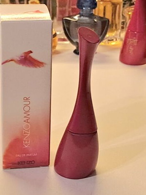 Kenzo Amour Eau de Parfum μινιατούρα με κουτί