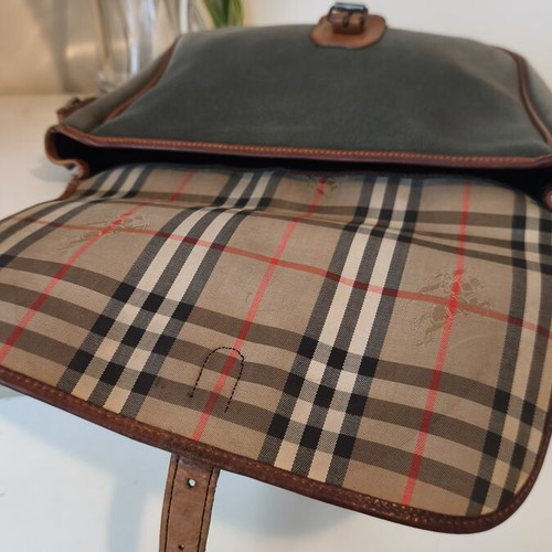 Burberry vintage crossbody bag used, khaki canvas and leather