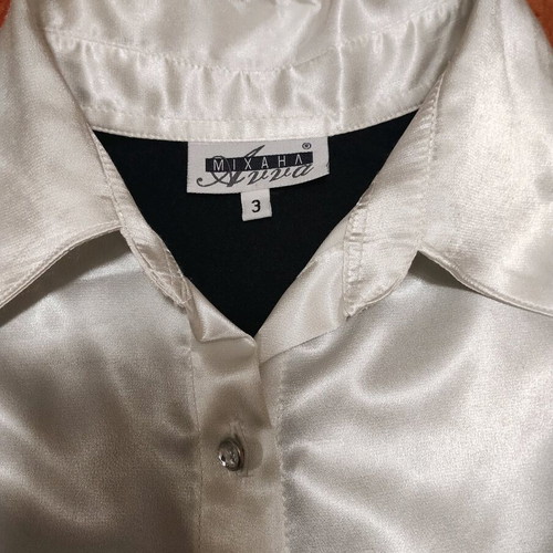 Sequin blouse like new, size M, black and white