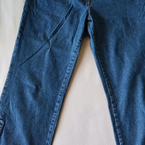 3/4 Jean like new, size 44, blue