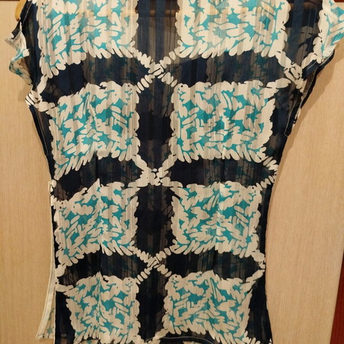 Women's blouse used, size S, white and turquoise