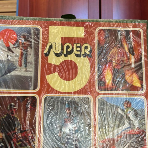 Toy bags used, very old, with cases, Super 5 Agents