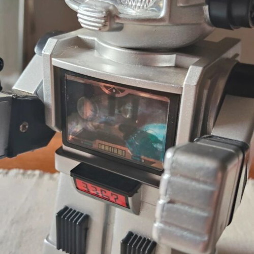 Vintage Dickie Toys Botoy Robot from 1980s like new, battery operated