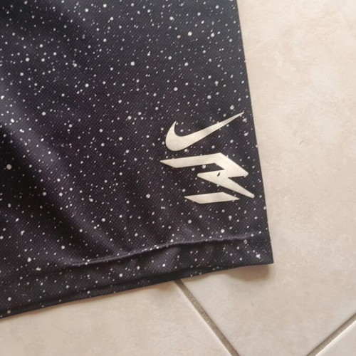 Nike shorts like new, black and white, size 158 cm, age 13
