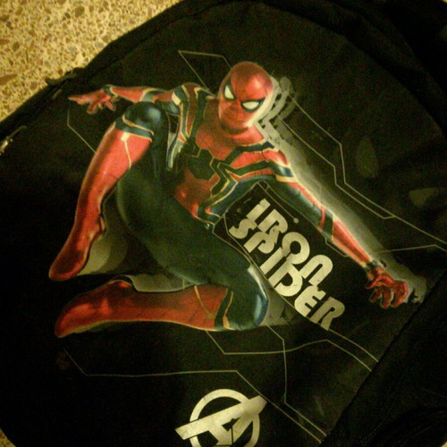 Spider Man Avengers backpack like new