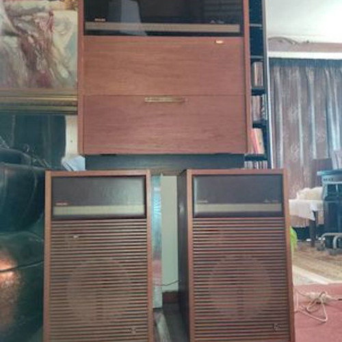 Philips στερεο ραδιογράμμα Model RF71PHILIPS3 μεταχειρισμένο, ξύλινη θήκη