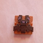 Bat clip brown, new