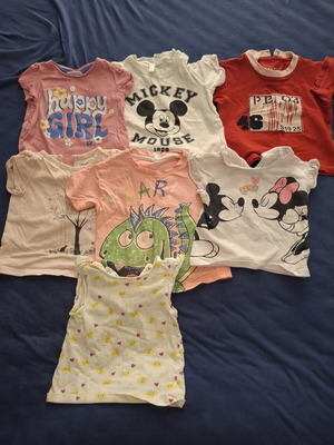 Children's T-shirts pack 6-12 months like new, 7 pieces