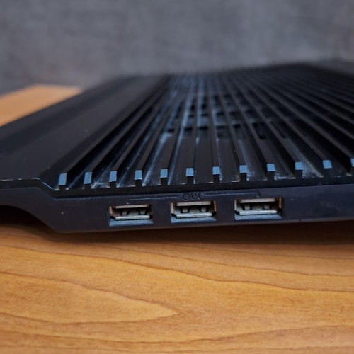 Laptop Cooling Pad 17'' TurboX like new with 2 fans and 4 USB ports