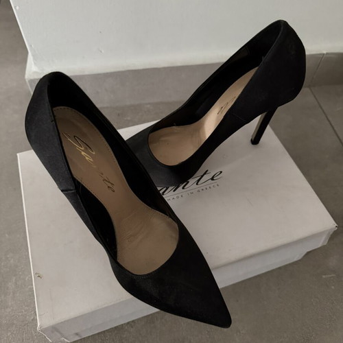 Sante black satin high heels size 38 like new