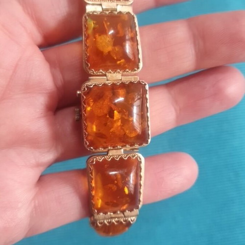 Vintage 90s Chaika jewelry watch used with amber