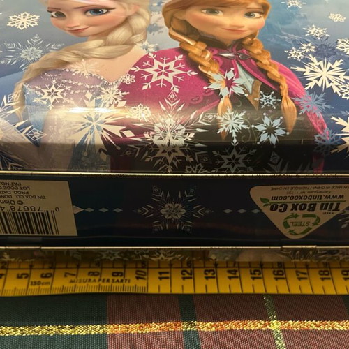 Disney Frozen collectible metal bag like new