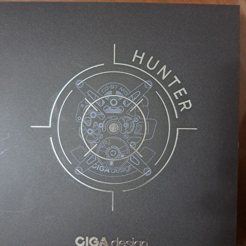 Ciga Design Hunter Carbon watch new with protective films