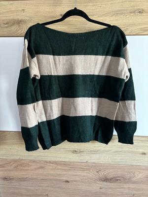 Striped blouse like new, green and beige, with pocket and bow