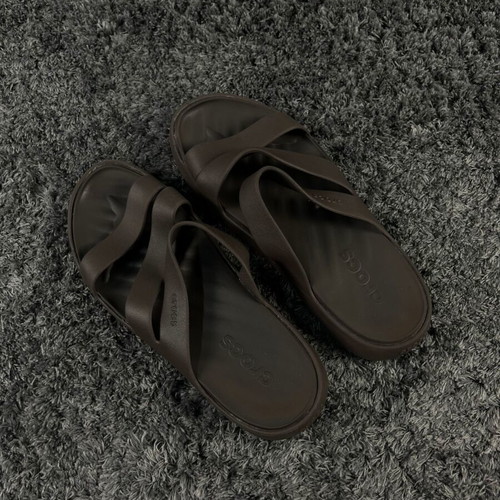 Crocs Getaway Strappy Sandals women's sandals like new, brown, size 39