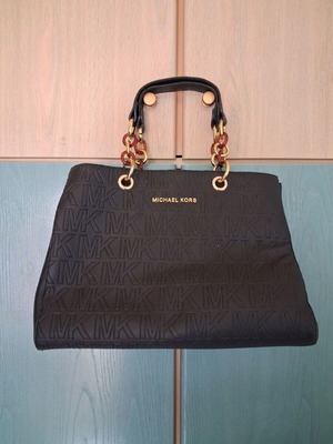 Michael Kors shoulder bag non-authentic, lightly used, black