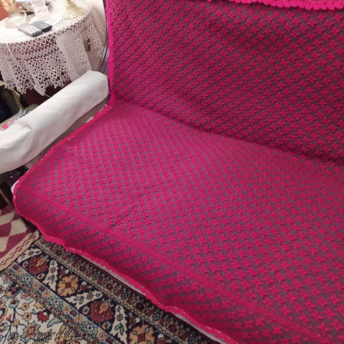Woven wool blanket like new, red with handmade lace