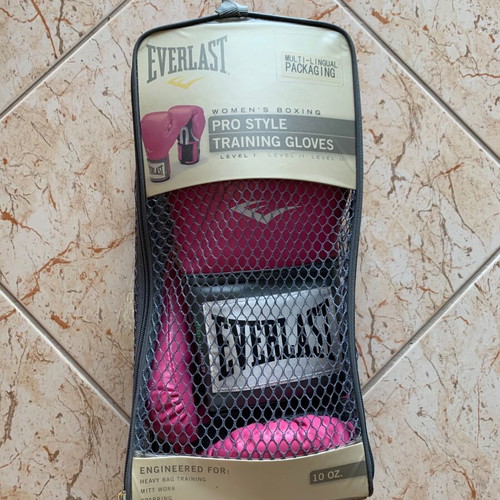 Everlast boxing gloves new