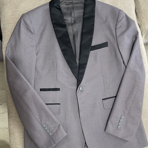 Light Grey Tuxedo Suit Set with Black Satin Shawl Collar, Size L