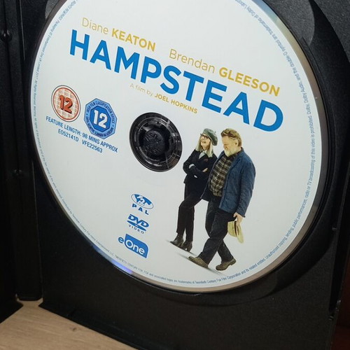 Hampstead DVD with English subtitles