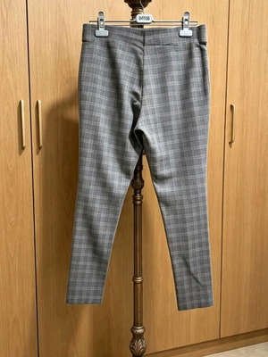 Zara pants-leggings like new with zipper and elastic waist, XL