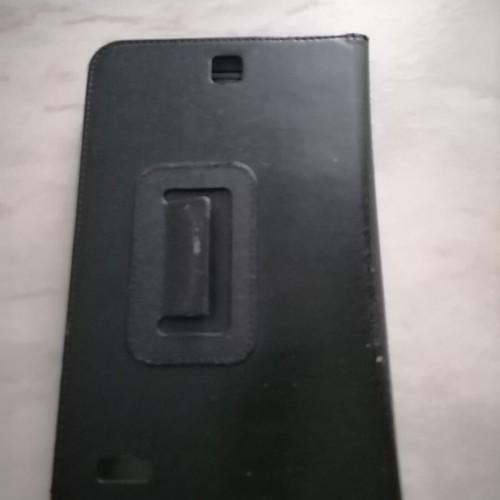 Tablet case 8" Turbo X Rainbow III like new with stand