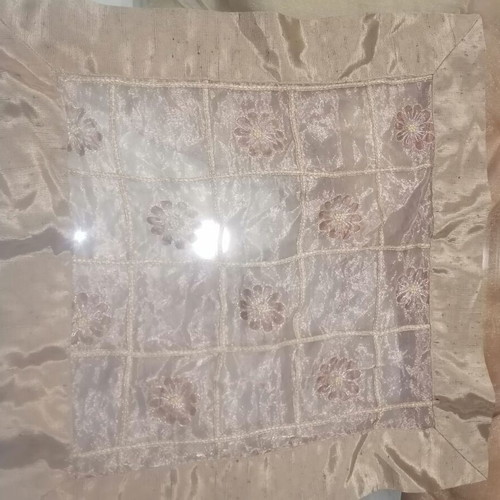 Silk table runner new 0.35x0.35