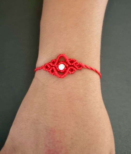 Χειροποίητο βραχιόλι macrame ρυθμιζόμενο κόκκινο