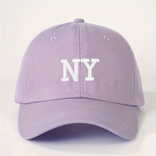 Women’s NY hat like new, light purple