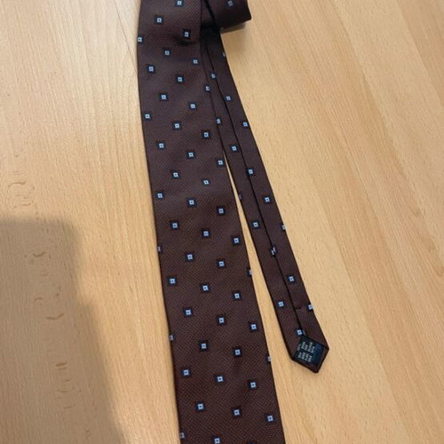 Bulgatti tie 100% silk brown new
