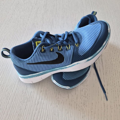 Nike Free running shoes, size 42, multicolor