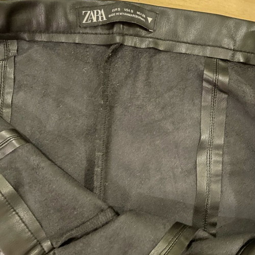 Zara high-waisted leggings like new, black leather texture